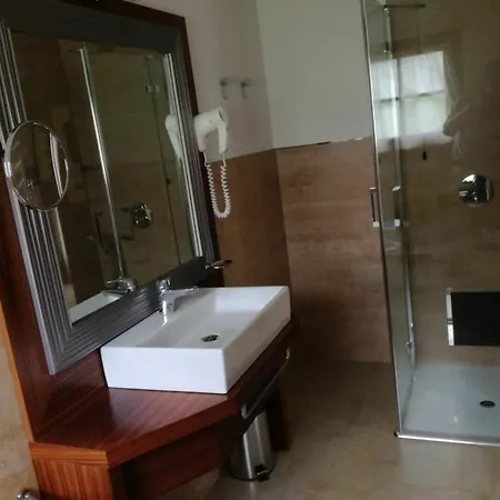Bait De Angial Szálloda 3*