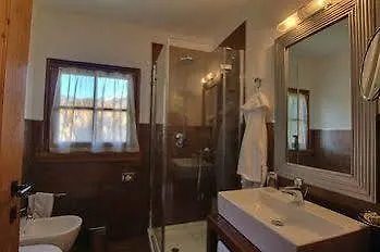 Otel Bait De Angial 3*